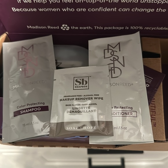 Madison reed hair dye kit - Picture 3 of 3